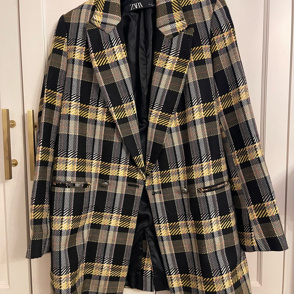 Zara Black and Yellow Blazer